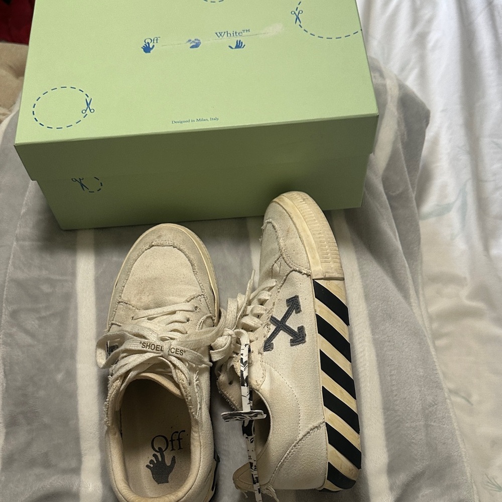 Off-White Cream and Black Sneakers size 40